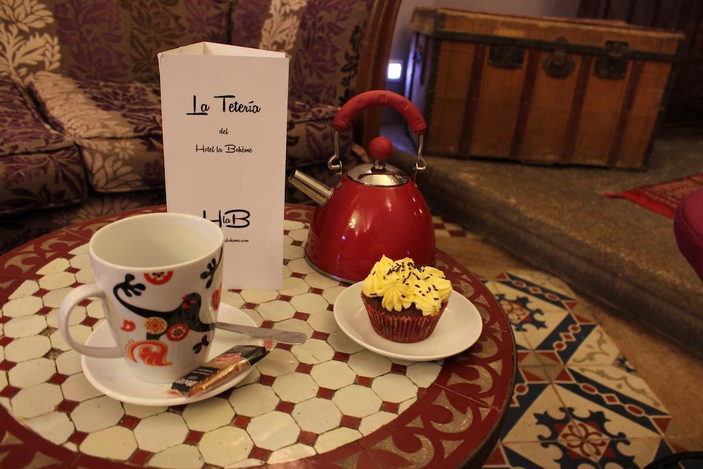 Hotel La Boheme Caceres Bagian luar foto